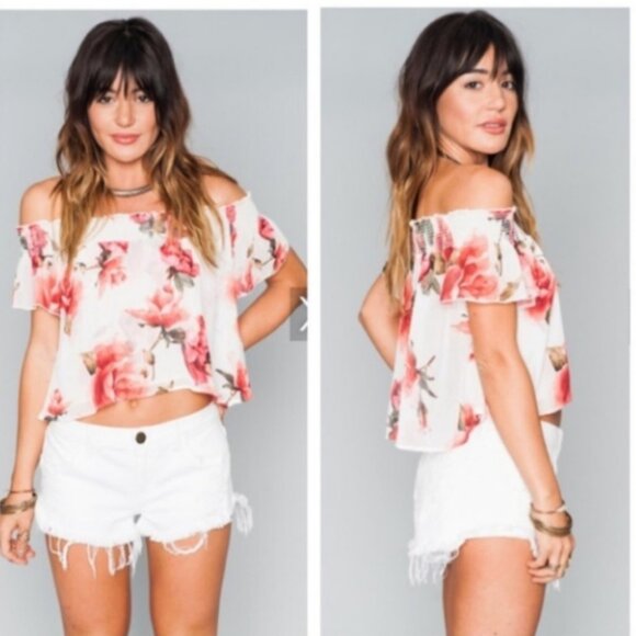 Show Me Your MuMu Tops - Show Me Your Mumu Tamale Off Shoulder Top - Size L  🌻